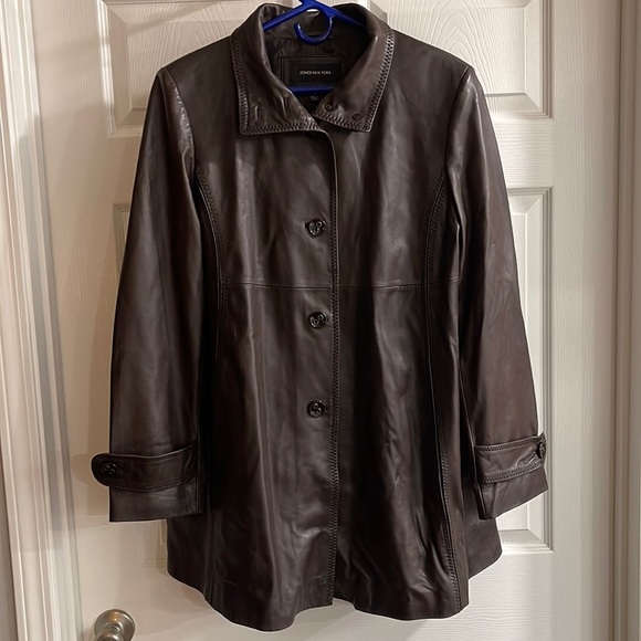 Jones New York Large Brown Leather Jacket Gently Used - Picture 1 of 9